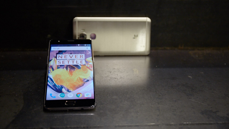 Illustration for article titled OnePlus 3T vs LeEco Le Pro 3: Battle of the Best Phones Under $500